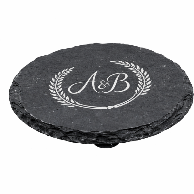 Dessous de verre rond en ardoise naturelle avec bords bruts personnalisé par gravure laser – accessoire de table élégant et haut de gamme