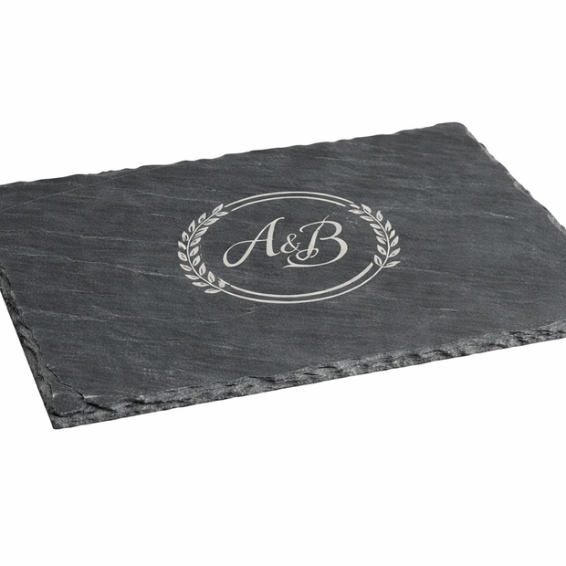 Plateau en ardoise 24x32 cm personnalisé avec gravure laser – Planche de présentation en pierre naturelle pour apéritif, fromage ou cadeau personnalisé